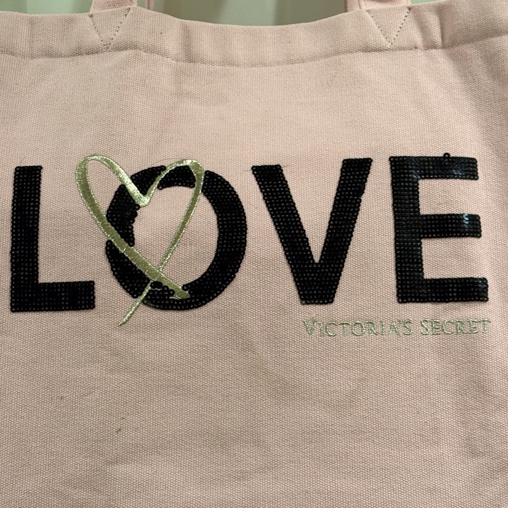 NEW Victoria's Secret Pink Sequin * LOVE * Tote Bag - Picture 4 of 12